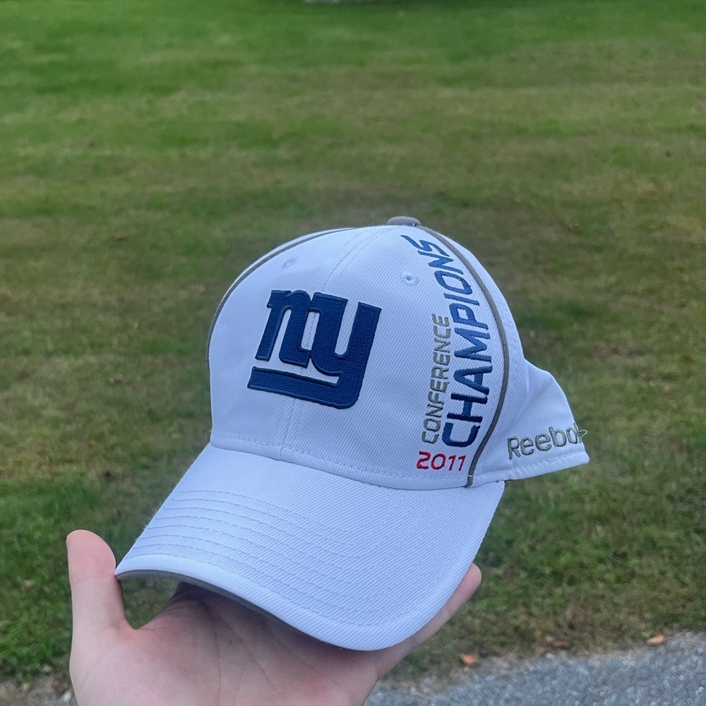 New York Giants 2011 Conference Champions Reebok Hat Size L/XL
Perfect Condition